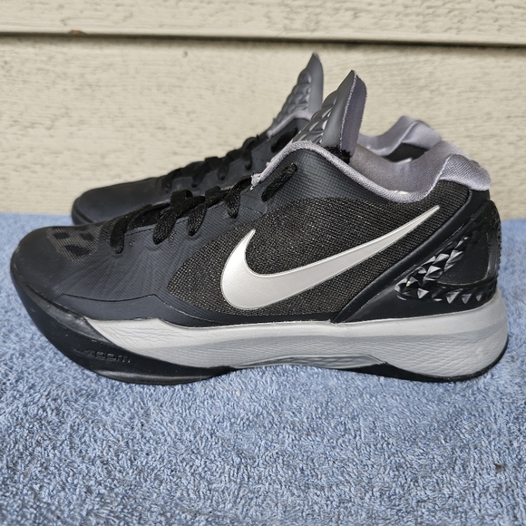 Nike Women's Zoom Flywire Hyperspike Black Volleyball Shoe Sneaker Size:7 - Picture 3 of 9